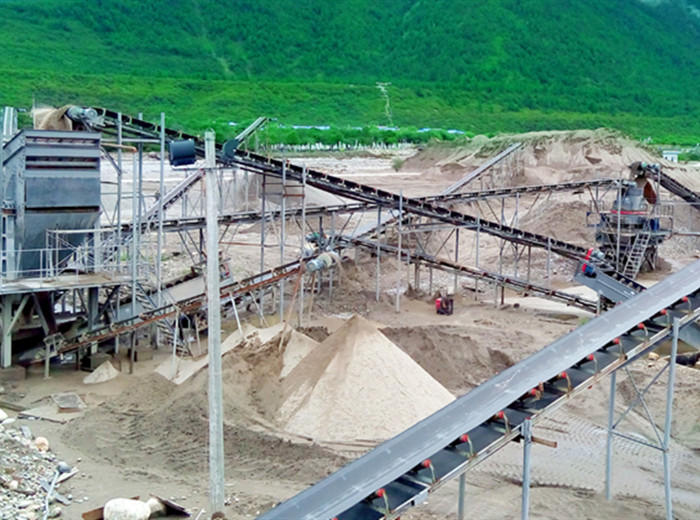 廣西時產(chǎn)100噸顎式破碎機生產(chǎn)線