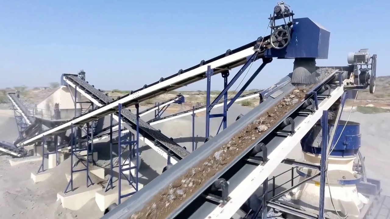 機制砂生產(chǎn)現(xiàn)場 機制砂生產(chǎn)現(xiàn)場